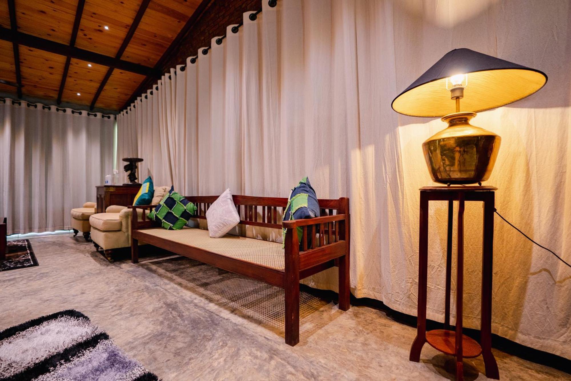 Aayu Hanthana Boutique Hotel Kandy Exterior foto