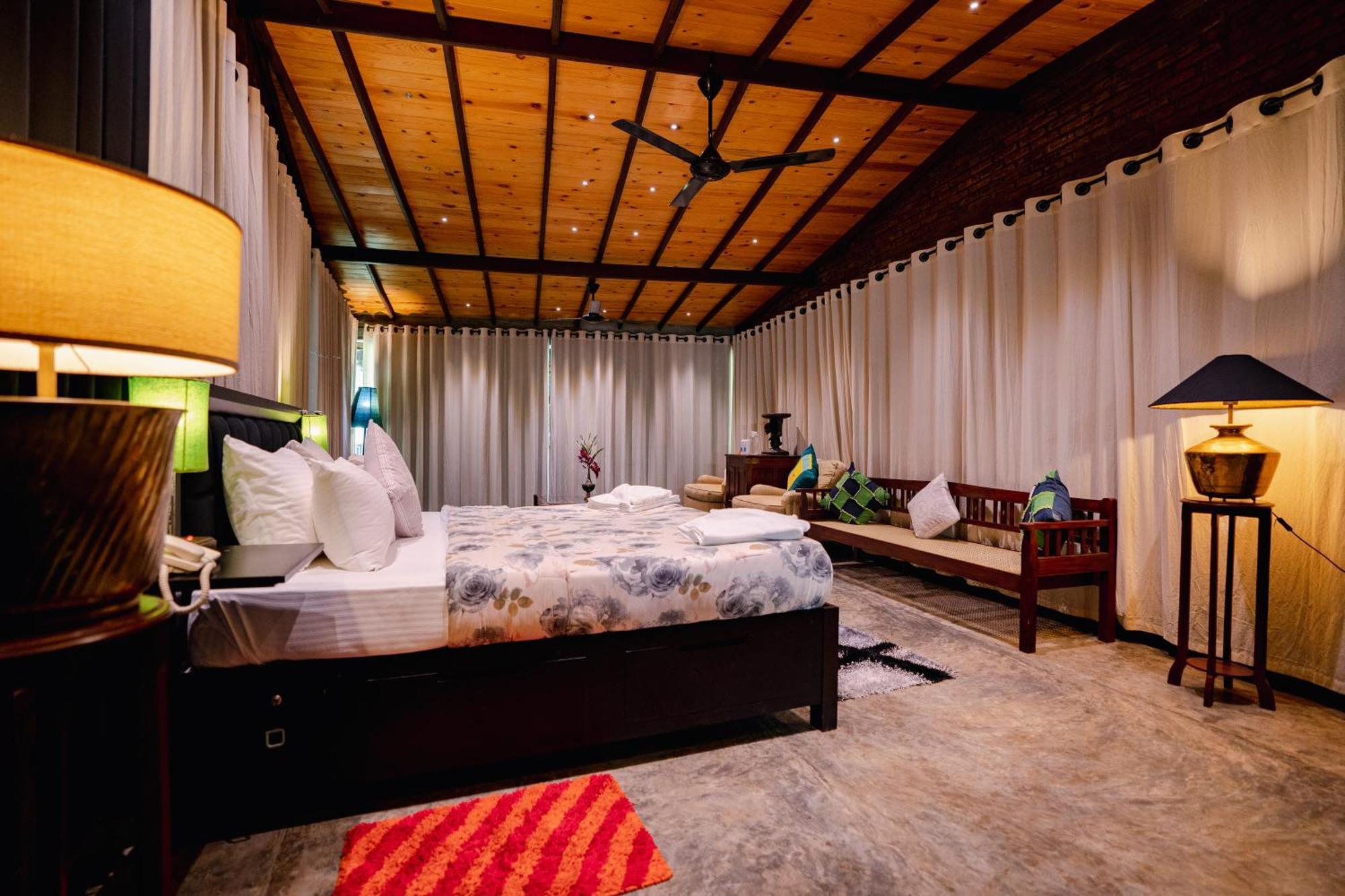 Aayu Hanthana Boutique Hotel Kandy Exterior foto
